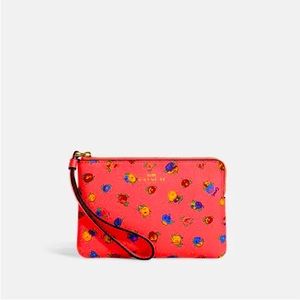 Coach Corner Zip Wristlet With Mini Vintage Rose Print